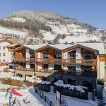 아파트 Tauern Mitterwirt 222 *