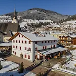 Tauern Mitterwirt 222 아파트 *