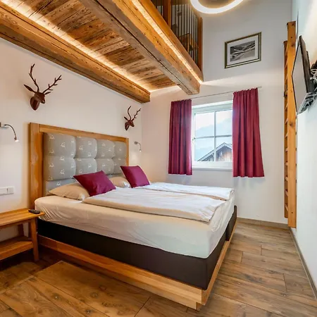 Tauern Mitterwirt 222 피센도르프