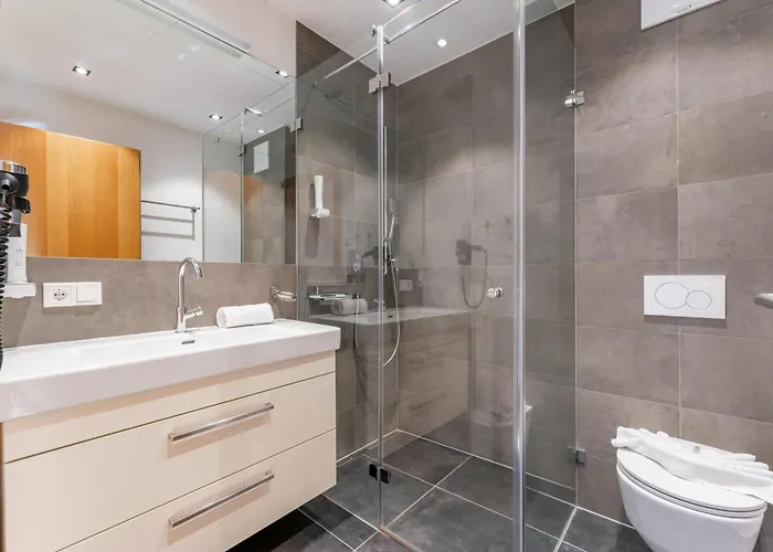 Tauern Mitterwirt 222 *